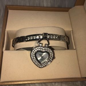 Dufonte ‘follow your heart’ crystal watch
